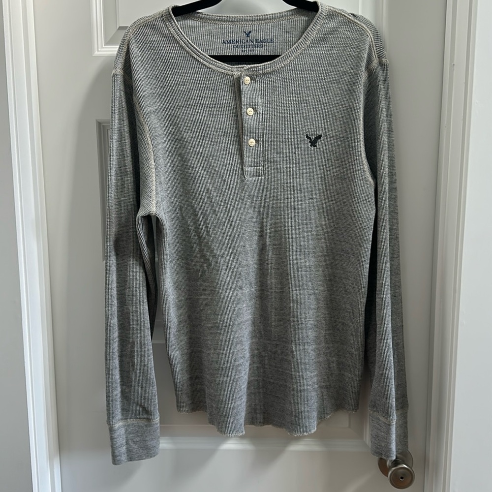 American Eagle Classic Fit Men’s Waffle Shirt with Buttons Like New